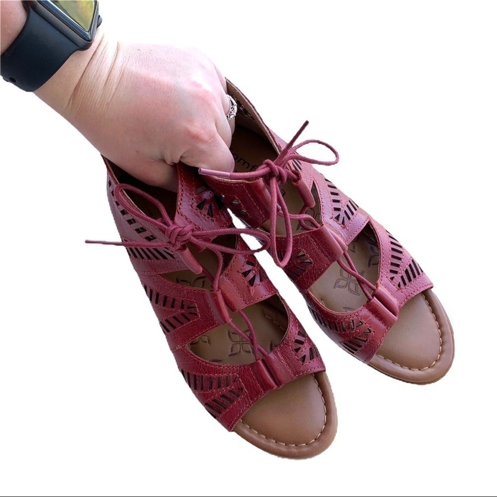 Comfortiva Riley Open Toe Red Leather Laser Cutout Detailed Boho Sandals Size 6 - Picture 12 of 16